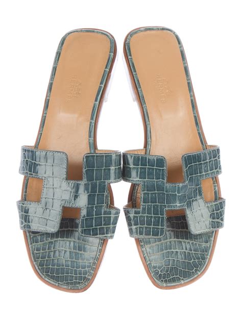 hermes oran sandals second hand vancouver|Hermes oran crocodile sandals.